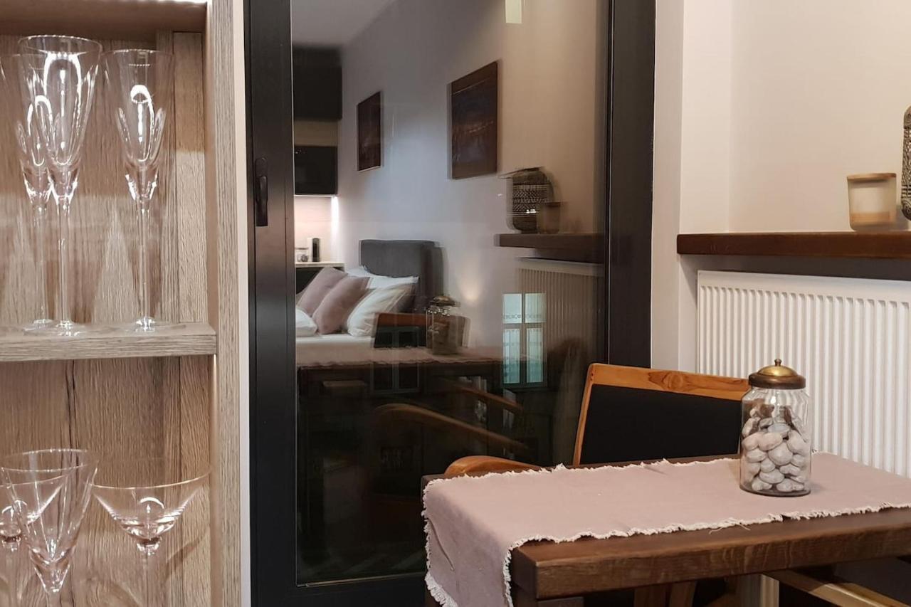Boutique 108 - Old City, Luxury Apt. With A Garage クラクフ エクステリア 写真